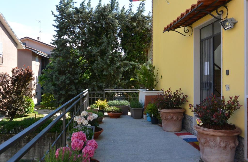 Pavia Ostello Екстериор снимка